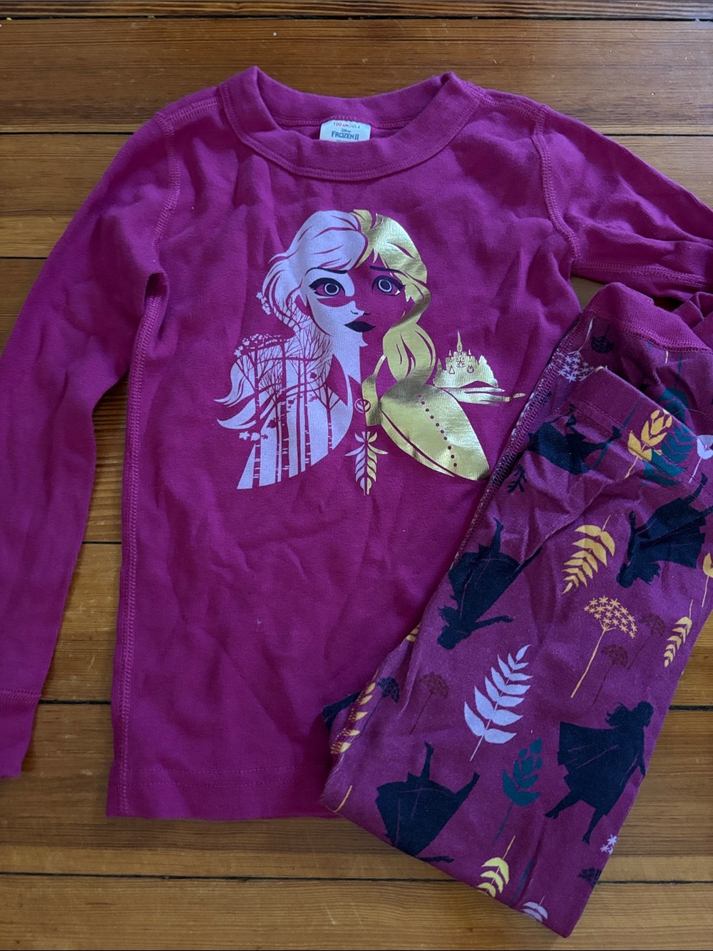 Hanna Frozen PJs